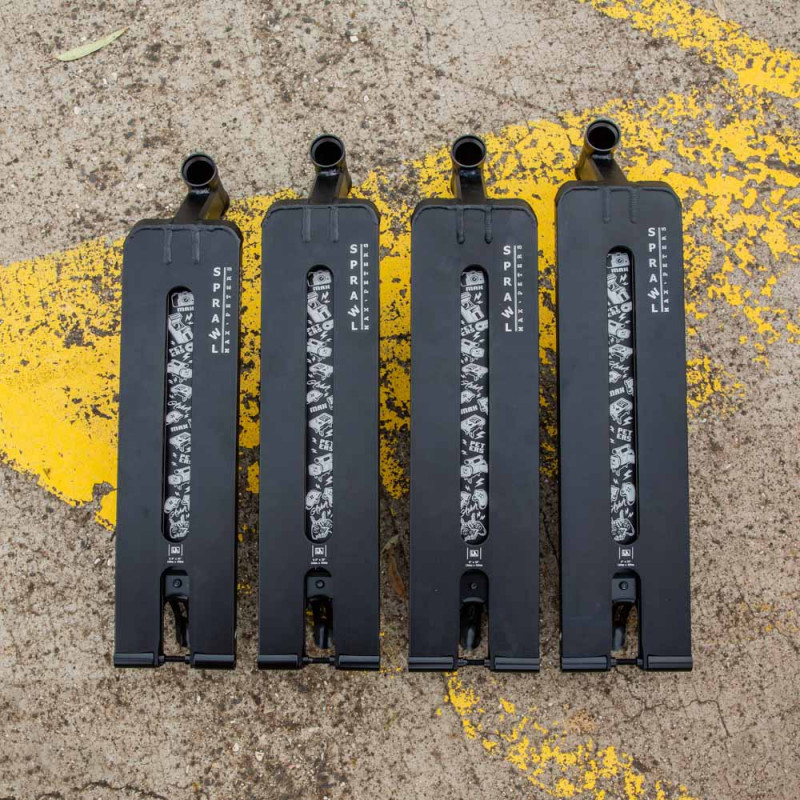 URBANARTT SPRAWL MAX PETERS DECK