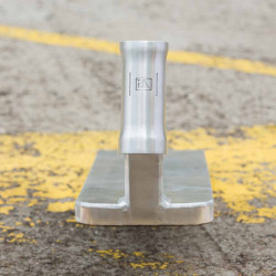 URBANARTT SPRAWL MAX PETERS DECK