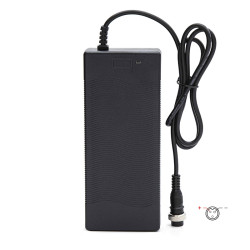 Chargeur premium 52V 2A GX16