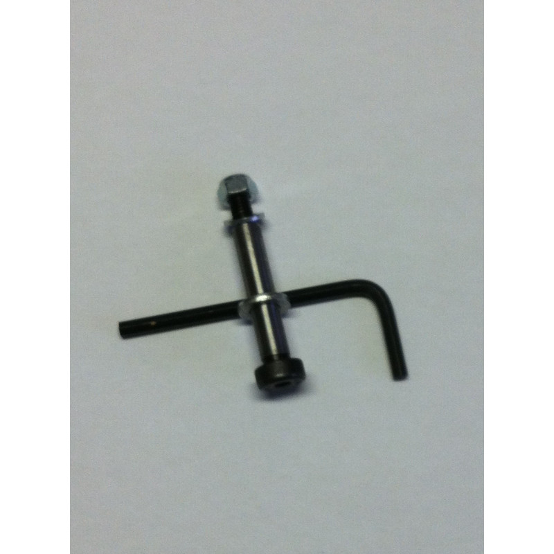 Axe acier pro fourche